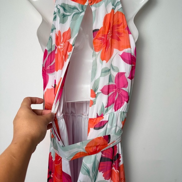 Calvin Klein Women's Floral-Print Halter Tiered  Maxi Dress size 12 lined Party - Picture 10 of 15